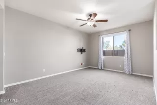 Photo #5: 6784021 Listing 