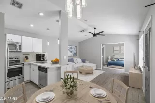 Photo #4: 6784112 Listing 