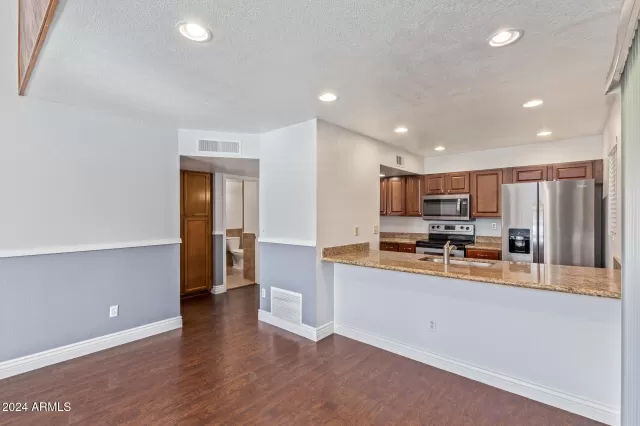 MLS: 6784364 Condo For Sale