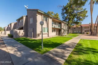 Photo #1: 6784364 Listing 