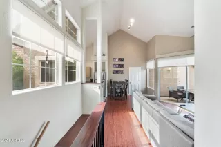 Photo #6: 6784371 Listing 