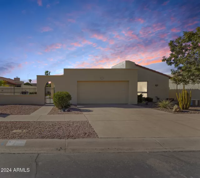 MLS: 6784901 Condo For Sale