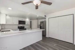 Photo #2: 6784901 Listing 