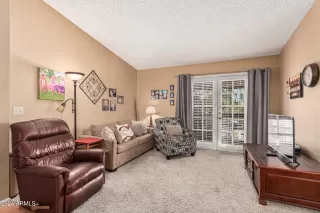 Photo #1: 6785211 Listing 