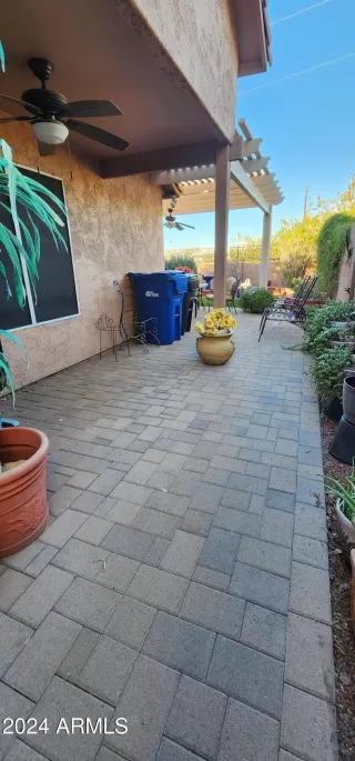 Photo #2: 6785233 Listing 