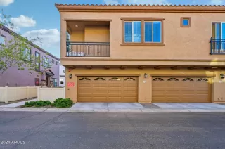 Photo #2: 6785236 Listing 