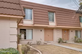 Photo #2: 6785784 Listing