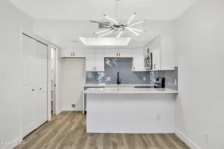 Photo #5: 6785862 Listing 