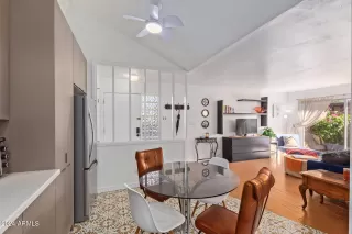 Photo #3: 6786079 Listing