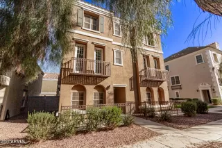 Photo #1: 6786132 Listing