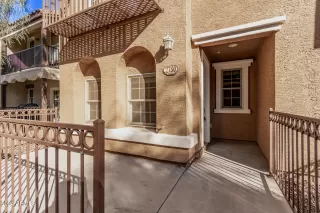 Photo #2: 6786132 Listing