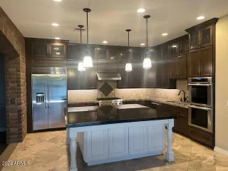 Photo #3: 6786358 Listing 