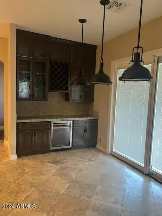 Photo #4: 6786358 Listing 