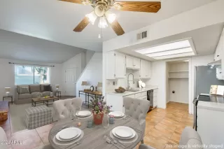 Photo #1: 6786421 Listing