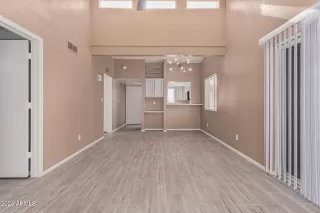 Photo #6: 6786435 Listing 