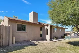 Photo #2: 6786556 Listing