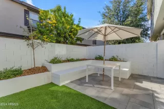 Photo #3: 6786604 Listing