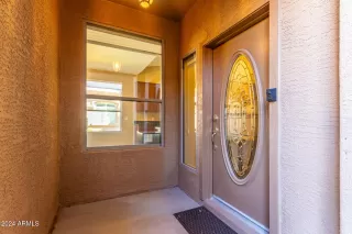 Photo #4: 6786798 Listing