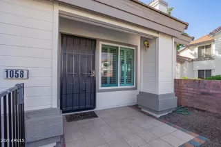 Photo #3: 6786836 Listing 