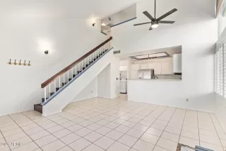 Photo #5: 6786836 Listing 