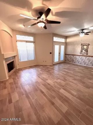 Photo #4: 6787031 Listing