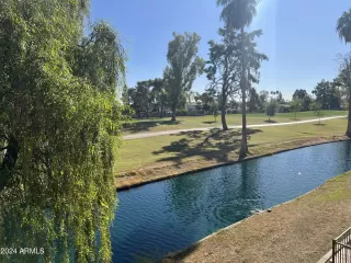 Photo #5: 6787317 Listing