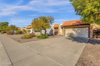 Photo #2: 6787342 Listing