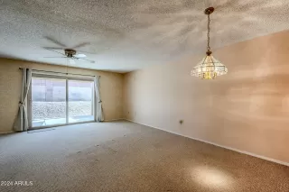 Photo #5: 6787359 Listing