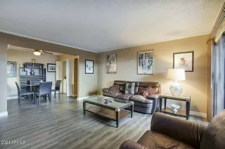 Photo #5: 6787634 Listing 