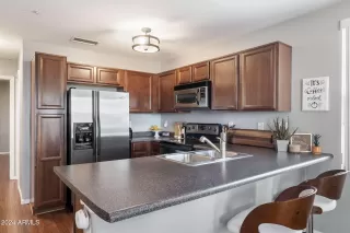 Photo #2: 6788142 Listing 