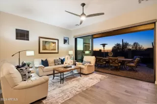 Photo #1: 6788699 Listing