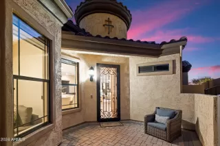 Photo #3: 6788699 Listing