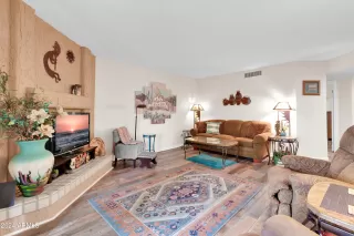 Photo #6: 6789278 Listing 