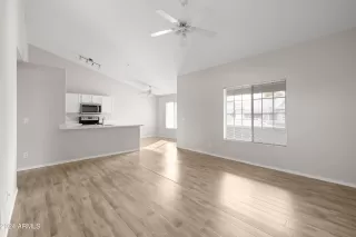 Photo #5: 6789357 Listing 