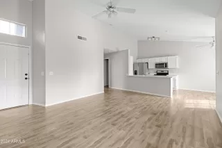 Photo #6: 6789357 Listing 