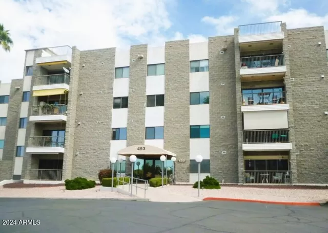 MLS: 6789511 Condo For Sale