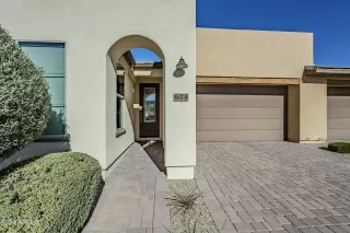 Photo #3: 6789552 Listing 