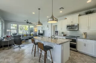 Photo #5: 6789552 Listing 