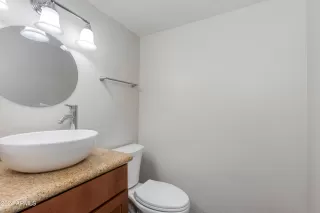 Photo #4: 6789640 Listing