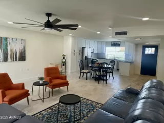 Photo #3: 6790282 Listing