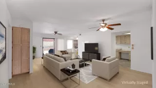 Photo #4: 6790657 Listing