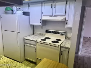 Photo #4: 6790997 Listing 