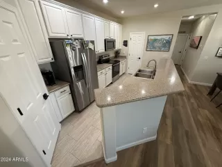 Photo #3: 6791093 Listing