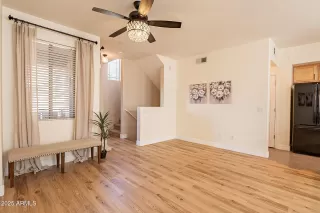 Photo #2: 6791143 Listing