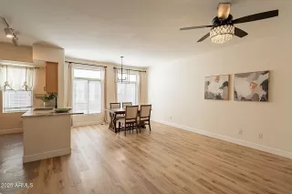 Photo #6: 6791143 Listing