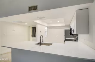 Photo #3: 6791396 Listing