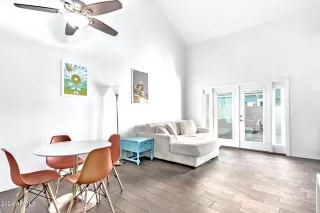 Photo #1: 6791542 Listing