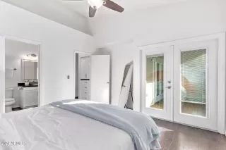 Photo #4: 6791542 Listing