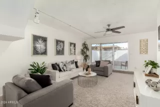 Photo #2: 6791557 Listing