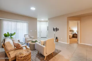 Photo #2: 6791704 Listing